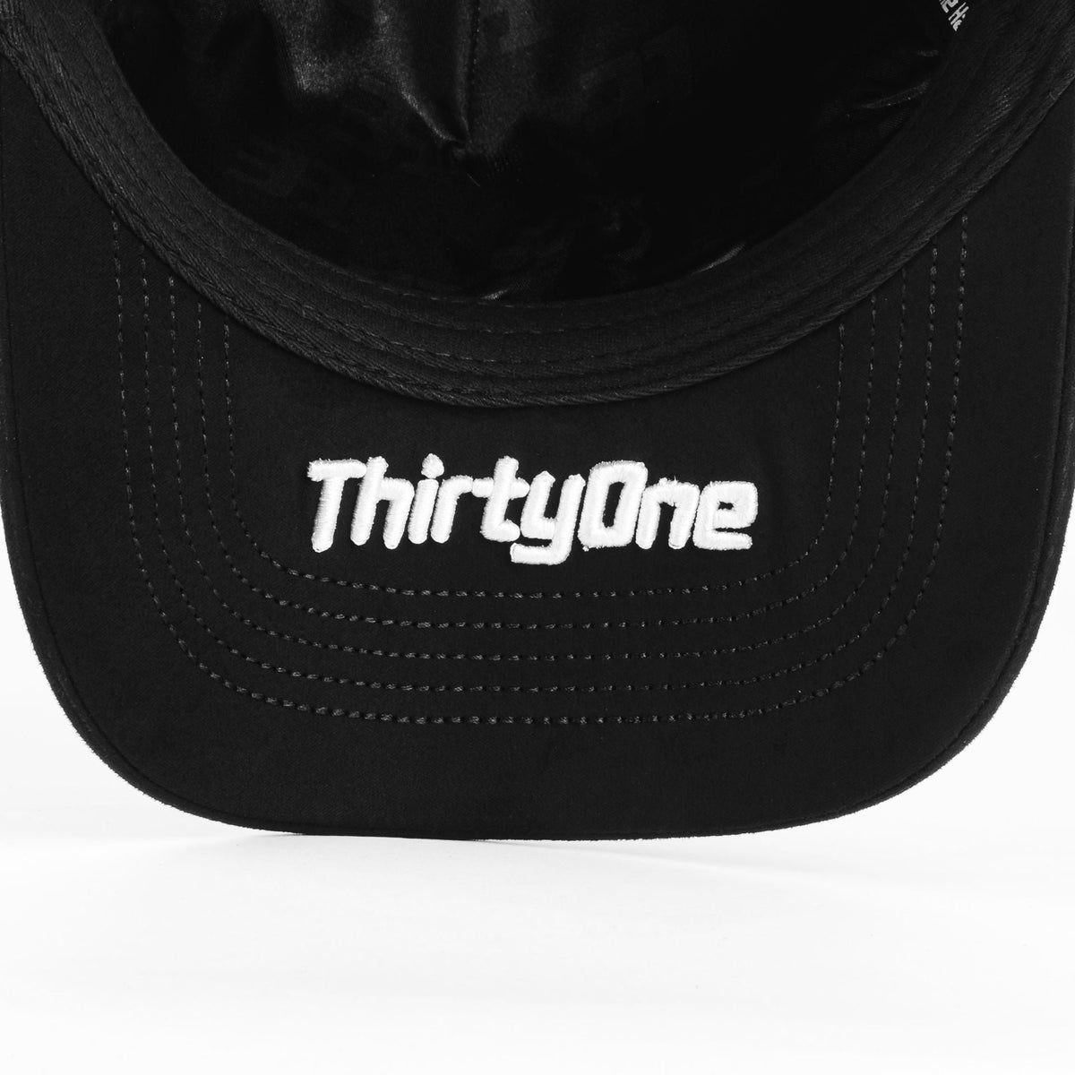 31 Hats NY Crystals Black/White Snapback